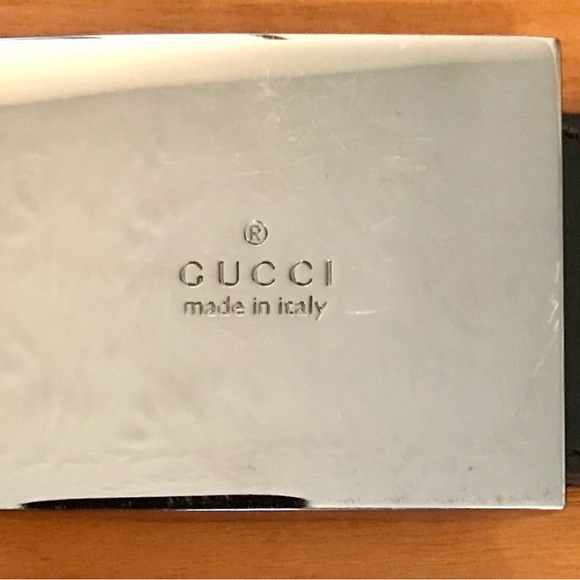 Men’s Gucci Black Leather Belt with Silver Buckle